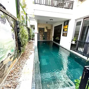 ngo-house-villa.hotelsofhoian.com/