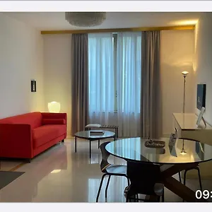 Corso Novara 5 Design Appartement